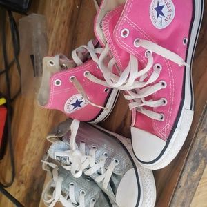 Girls converse